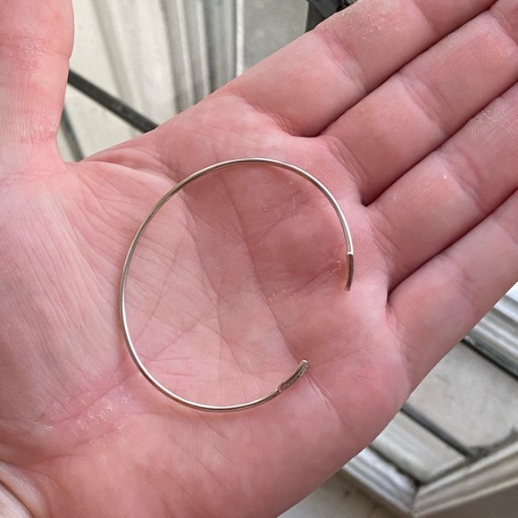 Brand new .925 arrow bracelet - Picture 3 of 7